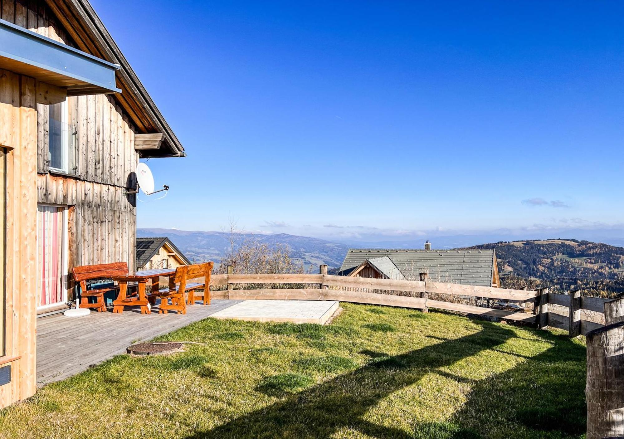 1A Chalet Eck - Wandern, Grillen, Panorama Sauna! Klippitztorl Экстерьер фото